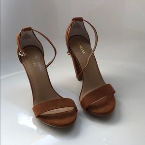 Express Tan Heeled Chunky Sandal